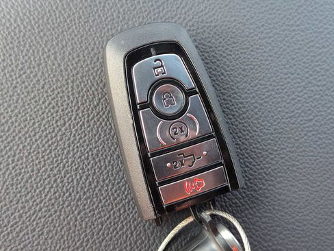 New 2025 Ford F150 Lariat w/ Equipment Group 501A Mid image 25