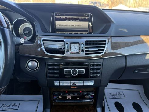 Used 2014 Mercedes-Benz E 350 E 350 LUXURY 4MATIC image 25