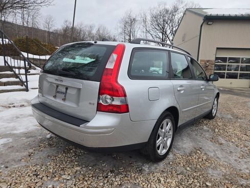 Used 2007 Volvo V50 2.4i image 5