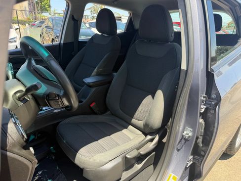 Used 2023 Chevrolet Bolt LT w/ Driver Confidence Package FWD image 10