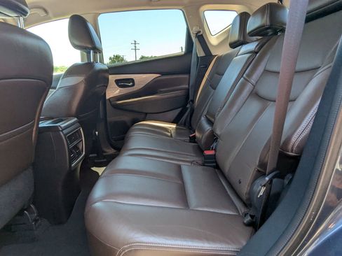 Used 2015 Nissan Murano Platinum FWD image 11
