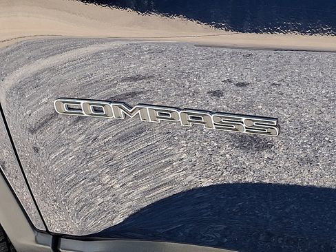 Used 2020 Jeep Compass Latitude w/ Safety & Security Group image 29