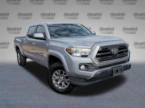 Used 2019 Toyota Tacoma SR5 image 2
