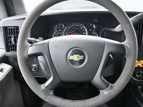 Used 2011 Chevrolet Express 3500 LT w/ LT Preferred Equipment Group RWD image 18