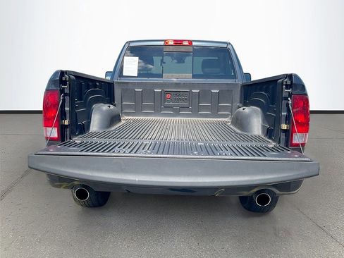 Used 2013 RAM 1500 Express RWD image 20