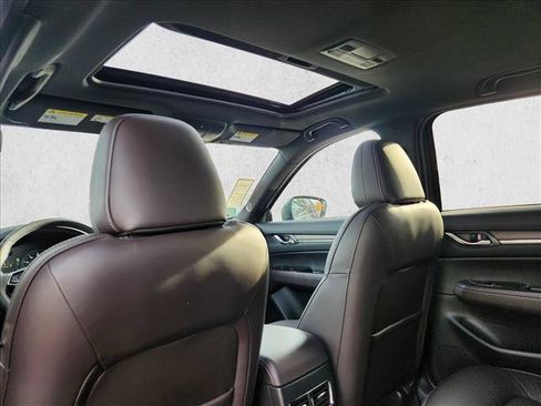 Used 2023 MAZDA CX-5 Signature image 12