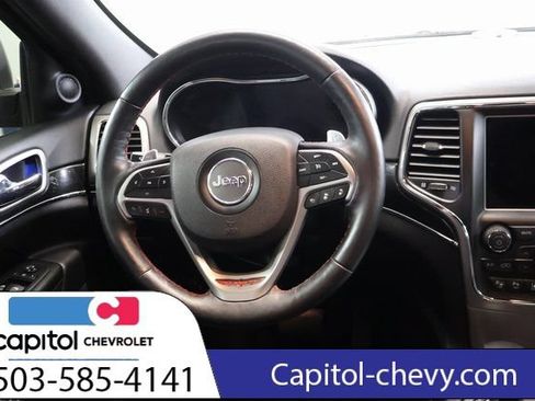 Used 2018 Jeep Grand Cherokee Trailhawk w/ Trailhawk Luxury Group AWD/4WD image 16
