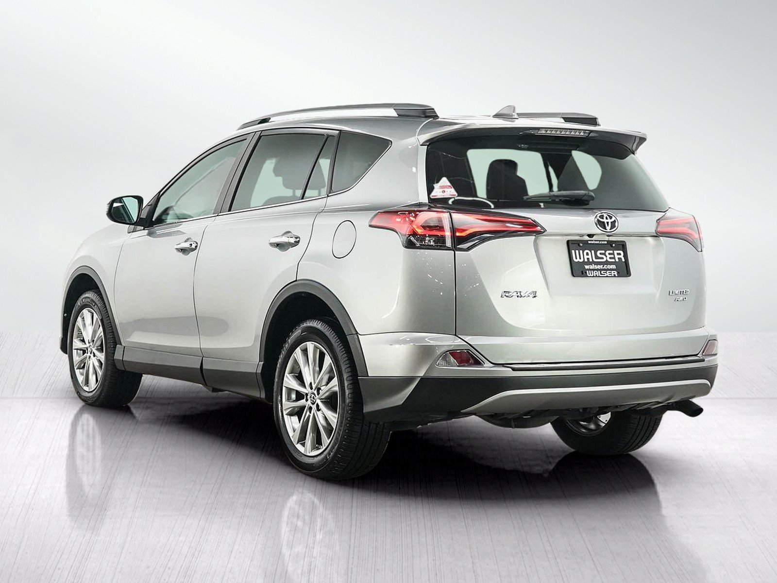 Used 2018 Toyota RAV4 Limited w/ All Weather Liner Package AWD/4WD image 3