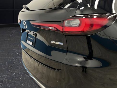 Used 2024 MAZDA CX-90 Plug-In Hybrid w/ Premium Pkg image 39