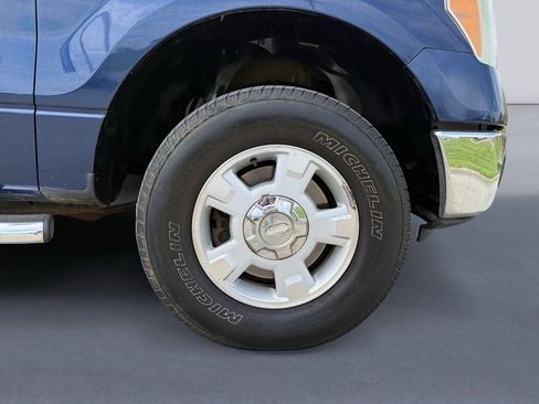 Used 2010 Ford F150 XLT image 9