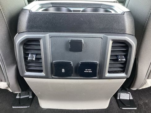Used 2020 Ford F150 XLT w/ Equipment Group 302A Luxury RWD image 29