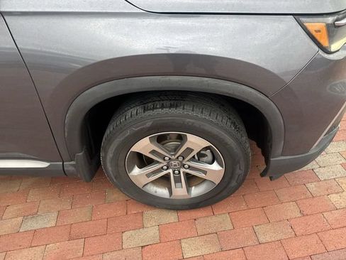 Used 2023 Honda Pilot EX-L image 17