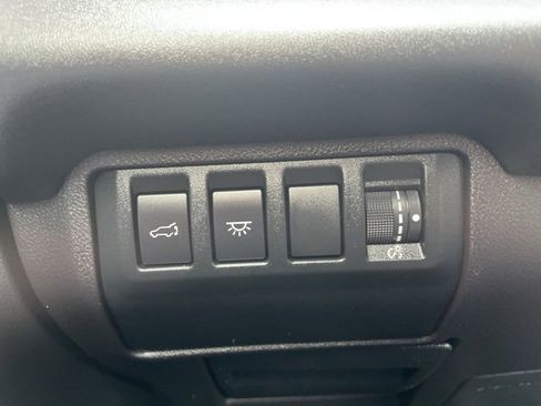 Used 2023 Subaru Ascent Touring image 31