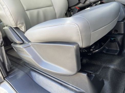 Used 2026 Ford F250 XL w/ XL Chrome Package AWD/4WD image 34