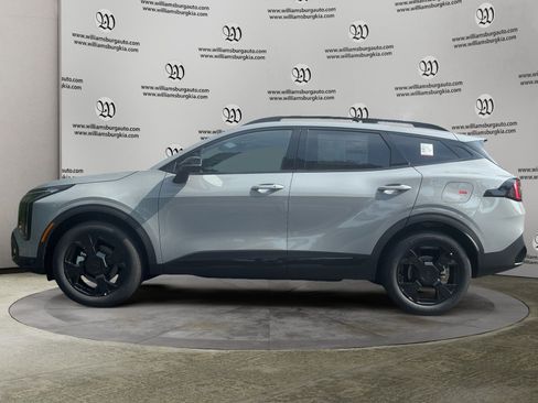 New 2026 Kia Sportage X-Line w/ X-Line Technology Package image 2