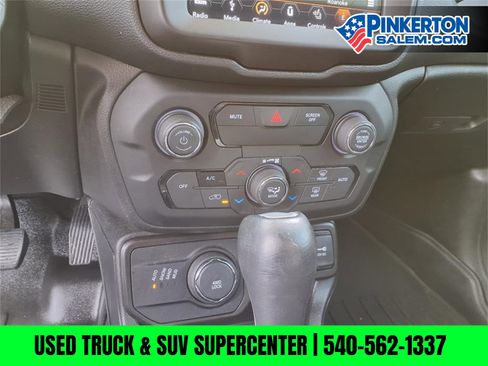 Used 2019 Jeep Renegade Limited w/ UConnect 8.4 Nav Group image 25