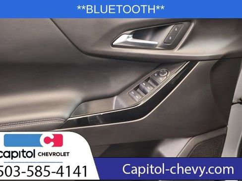 Used 2025 Chevrolet Equinox LT image 9