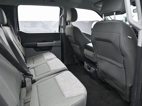 Used 2024 Ford F350 XLT image 38