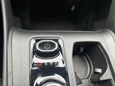 Used 2024 Jeep Wagoneer Launch Edition image 22