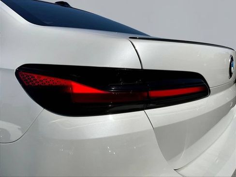 Used 2023 BMW 740i w/ Parking Assistance Package RWD image 23