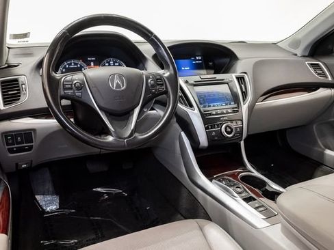 Used 2017 Acura TLX V6 w/ Technology Package FWD image 7