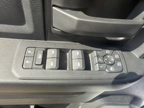 New 2026 RAM 2500 Tradesman AWD/4WD image 12