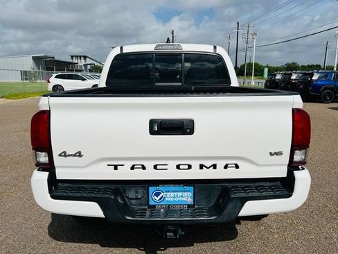 Used 2023 Toyota Tacoma SR AWD/4WD image 8