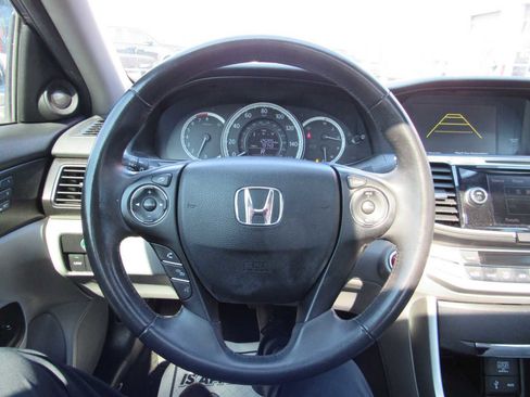 Used 2015 Honda Accord EX-L image 28