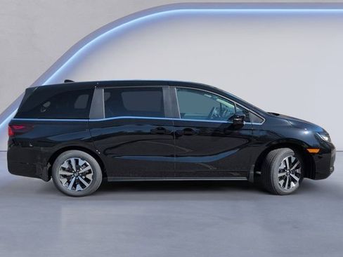 New 2026 Honda Odyssey EX-L image 3