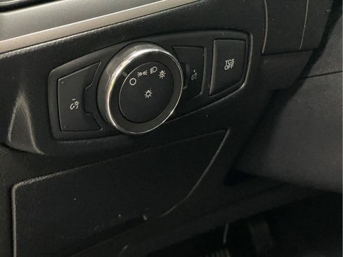 Used 2021 Ford Edge SE AWD/4WD image 27