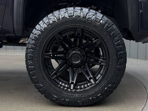 Used 2026 GMC Sierra 2500 Denali w/ Denali Reserve Package AWD/4WD image 9