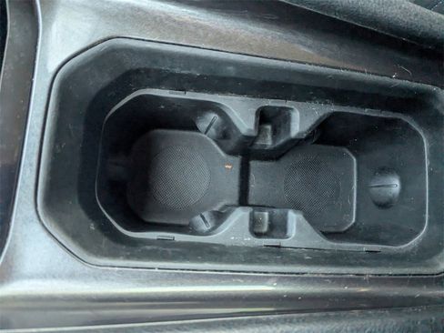 Used 2022 Jeep Compass Latitude image 31