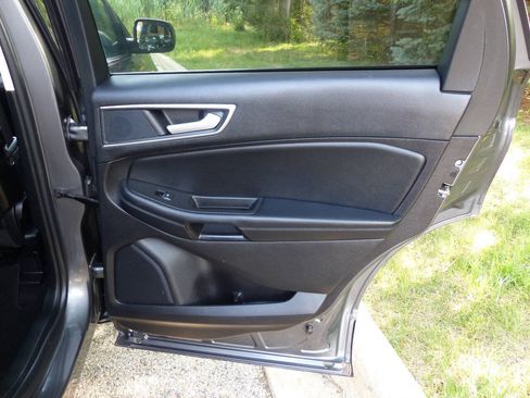 Used 2021 Ford Edge SEL w/ Convenience Package AWD/4WD image 41