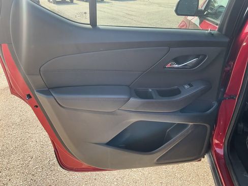 Used 2023 Chevrolet Traverse RS w/ LPO, Floor Liner Package AWD/4WD image 11