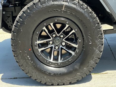 New 2026 Jeep Wrangler Unlimited Rubicon 392 w/ Quick Order Package 27X Moab AWD/4WD image 26