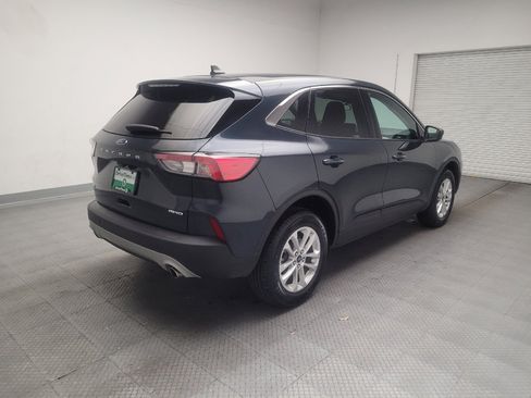 Used 2022 Ford Escape SE w/ Convenience Package AWD/4WD image 9