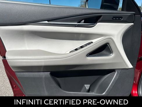 Certified 2026 INFINITI QX60 Luxe w/ Family Package image 28