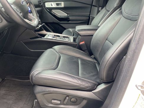 Used 2023 Ford Explorer ST w/ Equipment Group 401A image 21