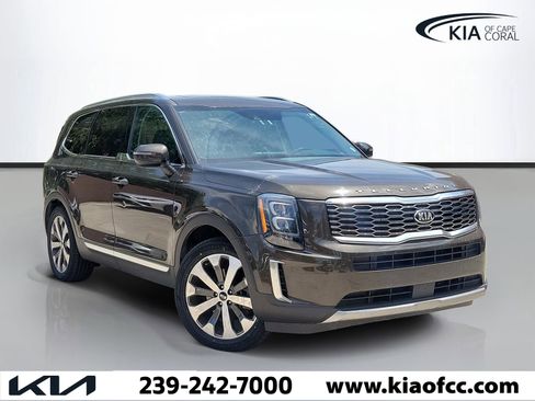 Used 2021 Kia Telluride EX w/ EX Premium Package AWD/4WD image 1