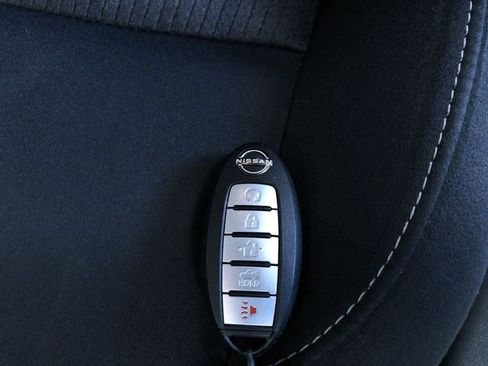 Used 2025 Nissan Altima 2.5 SV image 31