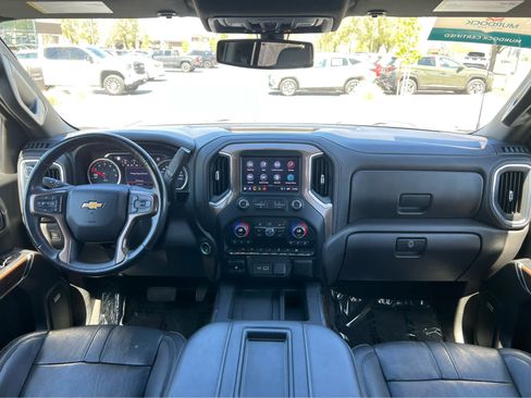 Used 2022 Chevrolet Silverado 1500 High Country AWD/4WD image 25