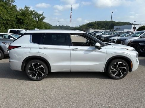 Used 2022 Mitsubishi Outlander SEL AWD/4WD image 6