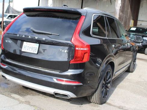 Used 2016 Volvo XC90 T6 Inscription w/ Vision Package AWD/4WD image 4