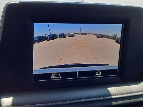 Used 2023 Chevrolet Suburban LS RWD image 14