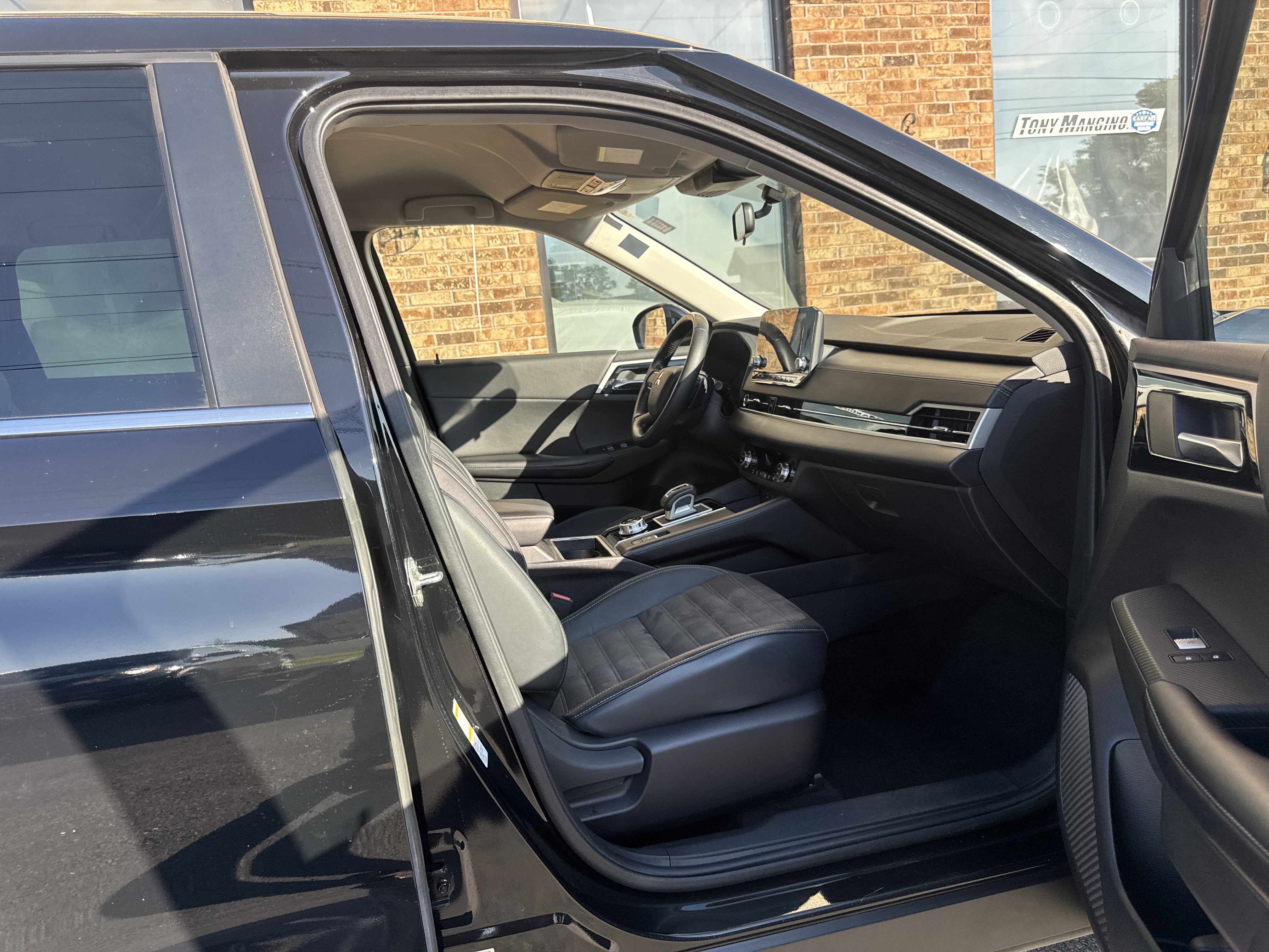 Used 2022 Mitsubishi Outlander SE AWD/4WD image 15