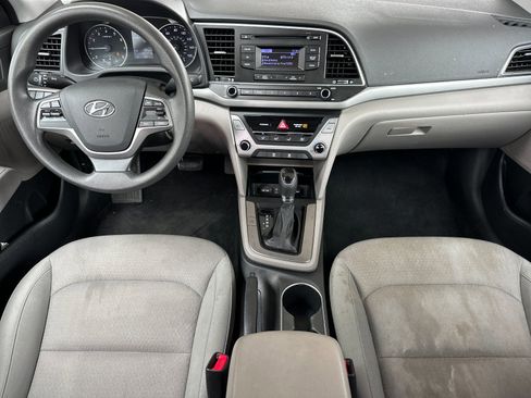 Used 2017 Hyundai Elantra SE FWD image 13