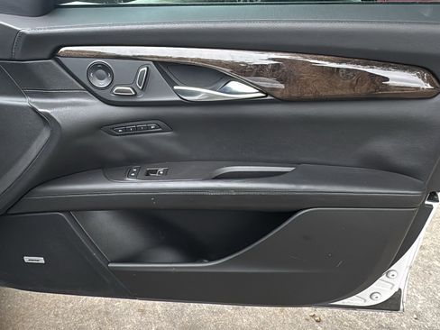 Used 2016 Cadillac CT6 Luxury w/ Active Chassis Package image 32