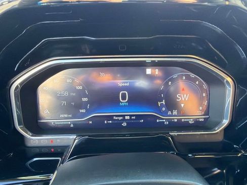 Used 2023 Chevrolet Silverado 1500 RST image 28