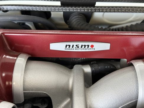 Used 2020 Nissan GT-R Premium AWD/4WD image 47
