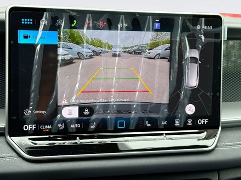 New 2026 Volkswagen Tiguan SE R-Line FWD image 22
